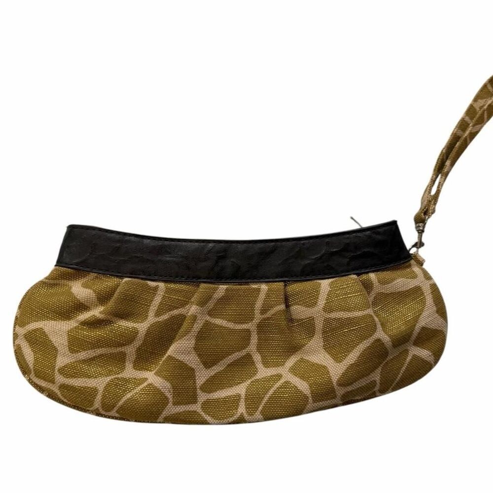 Y2K giraffe print clutch purse with wrist strap